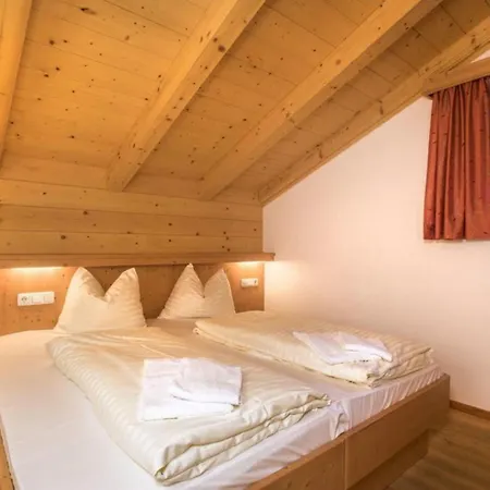 Schoneben Bauernhaus West Wald im Pinzgau