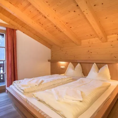 Schoneben Bauernhaus West Wald im Pinzgau