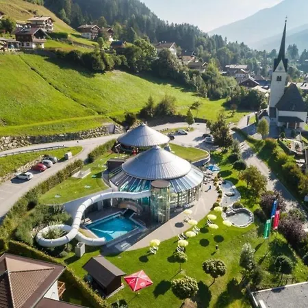 Schoneben Bauernhaus West Wald im Pinzgau